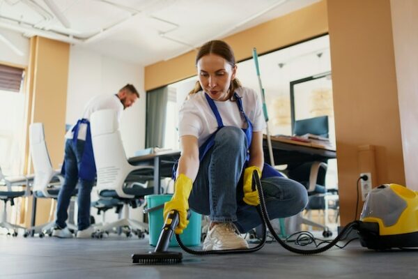 Maintaining Architectural Appeal for Airbnb Guests: The Role of Cleaning Services