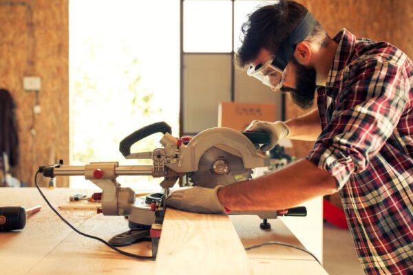 Como fazer móveis do zero e transformar projetos em realidade